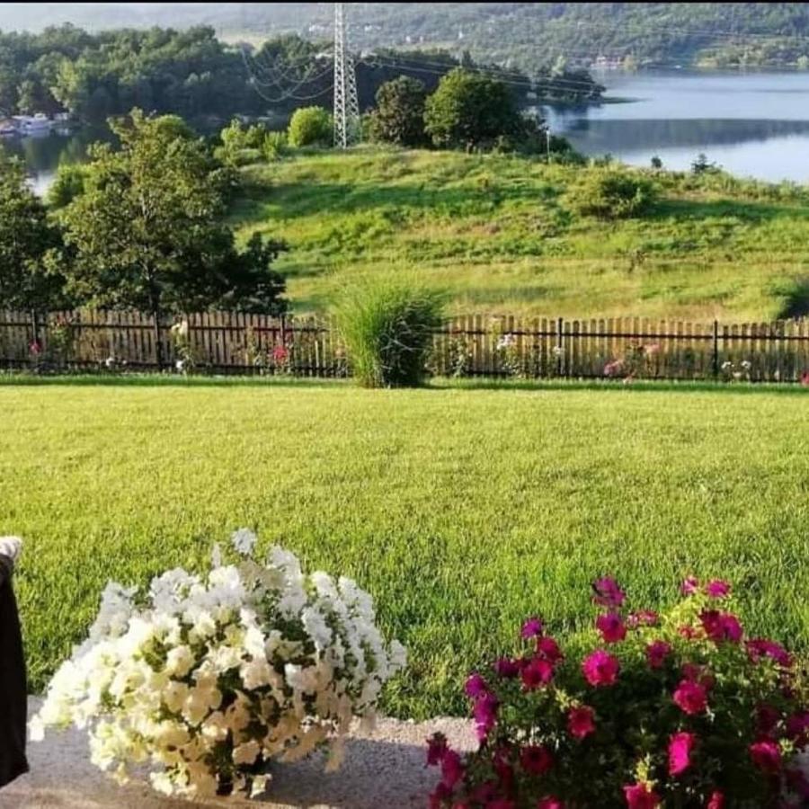 Vila Vera Borsko Jezero Buitenkant foto