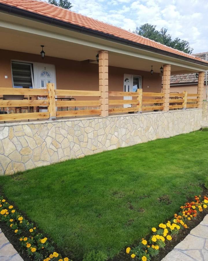 Vila Vera Borsko Jezero Buitenkant foto